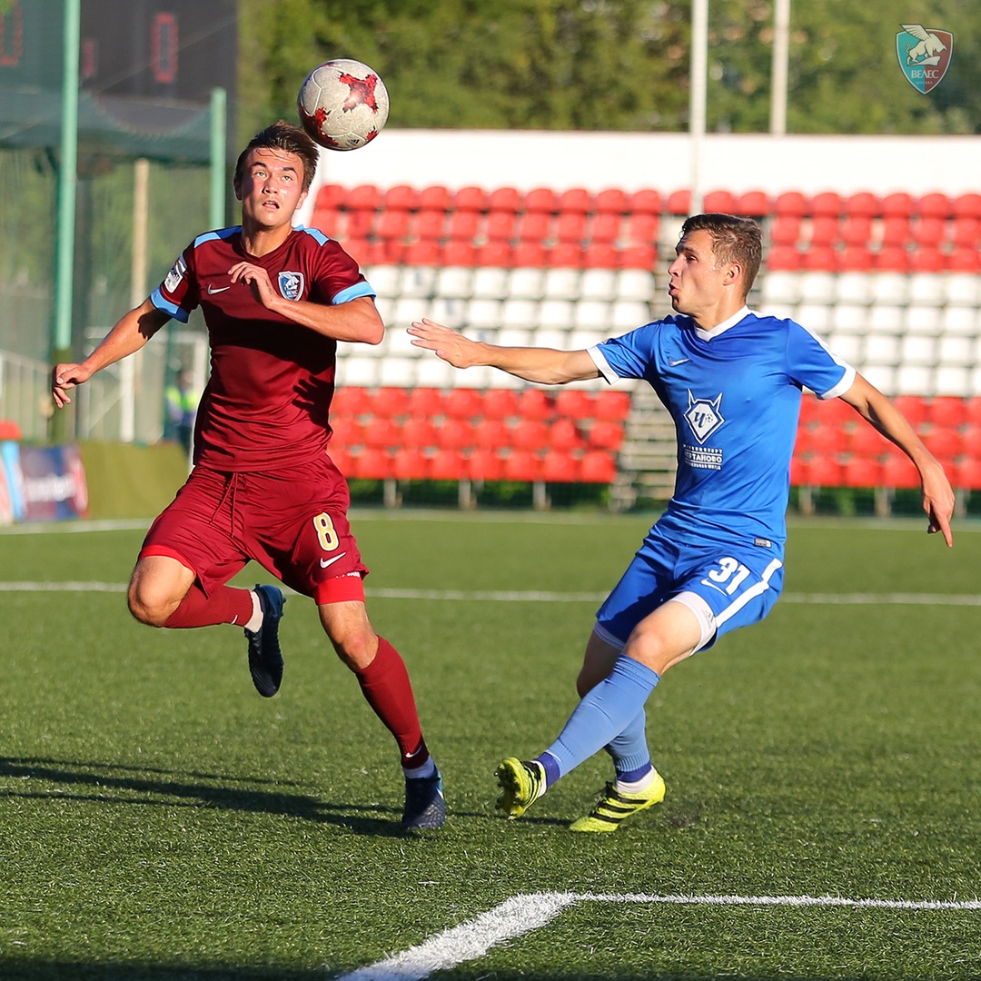 Дмитрий Стародуб провел 30 матч в составе ФК «Велес»